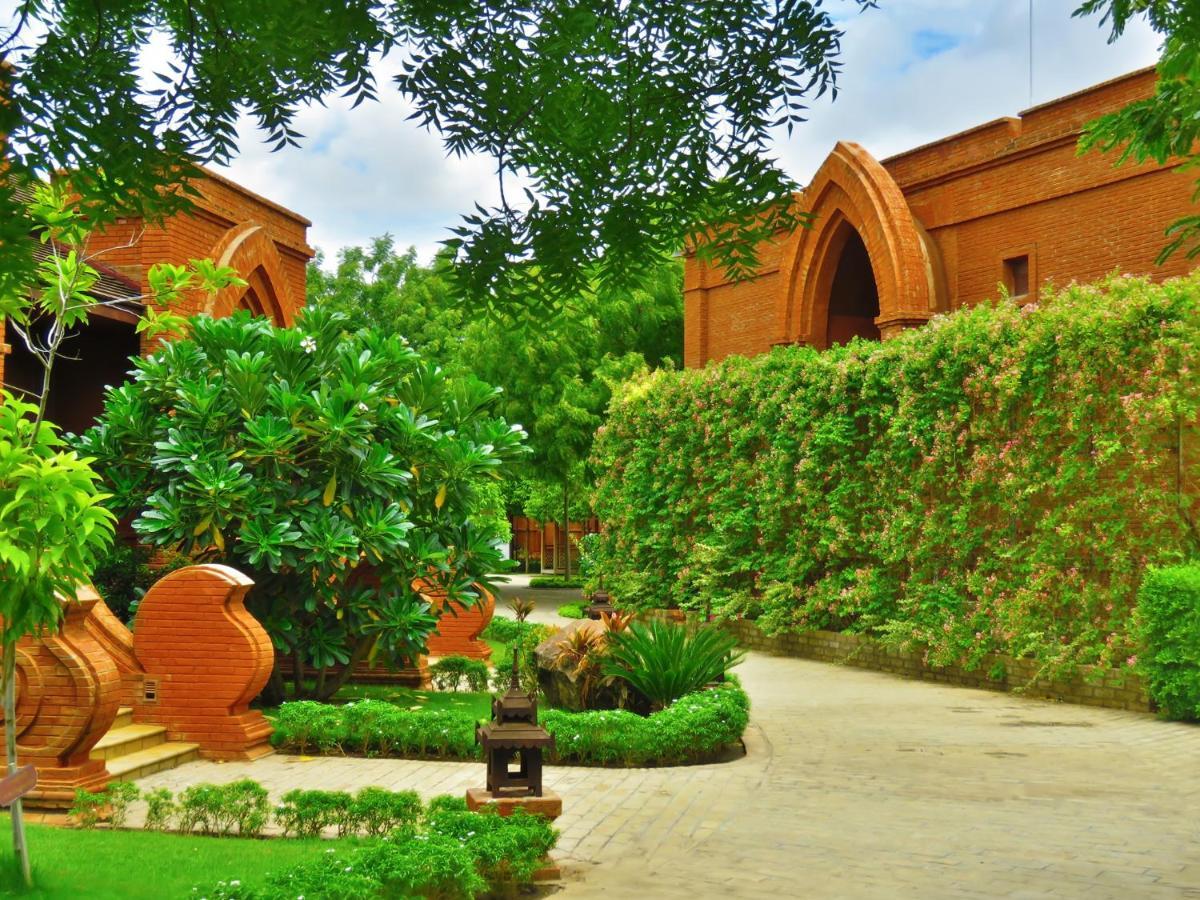 Heritage Bagan Hotel Buitenkant foto