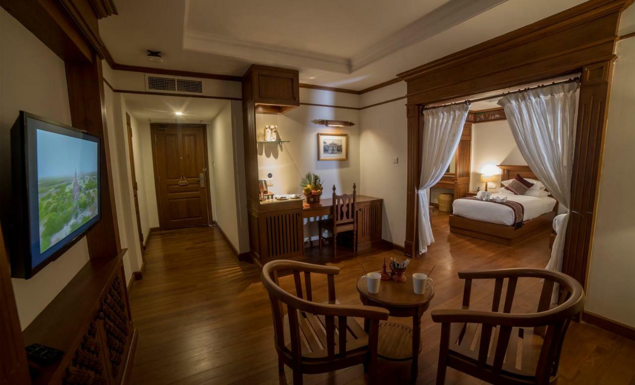 Heritage Bagan Hotel Buitenkant foto