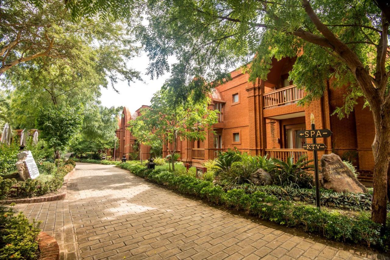 Heritage Bagan Hotel Buitenkant foto